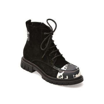 Ghete GRYXX negre, 2201460, din piele intoarsa