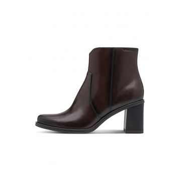 Botine de piele si piele ecologica