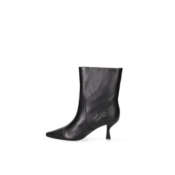 Botine slip-on din piele Eris Prime