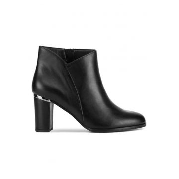 Ghete dama  5905588884644 - Piele naturala - 36 EU - Negru