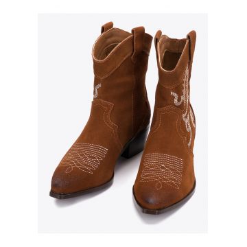 Ghete dama -  cowboy - piele intoarsa - broderie - maro