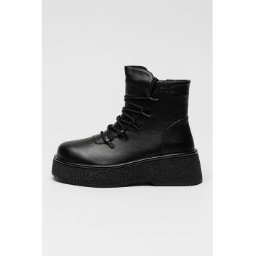 Ghete din piele cu aspect masiv