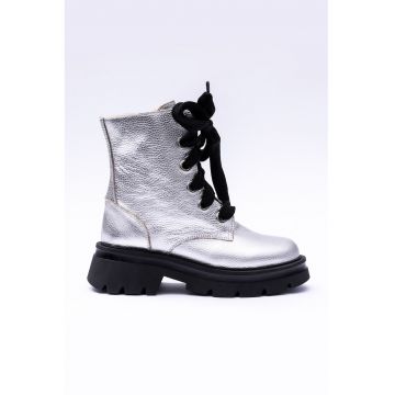 Bocanci din piele cu fermoar - Argintiu