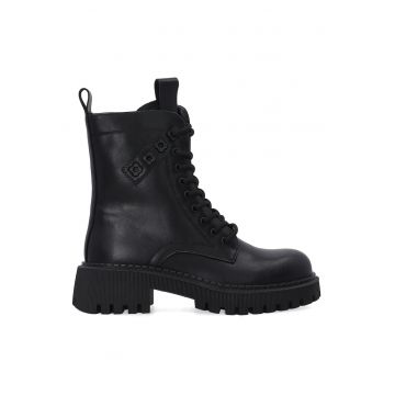 Bocanci din piele cu toc masiv