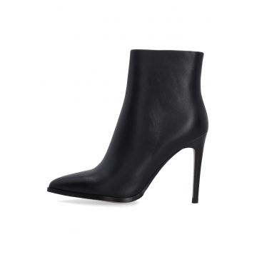 Botine de piele cu toc stiletto