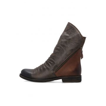 Ghete din piele cu fermoare