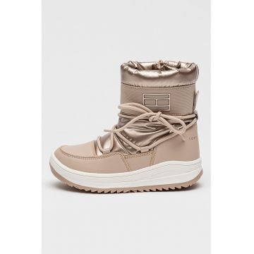 Ghete din piele ecologica cu garnituri din material textil si aspect metalic