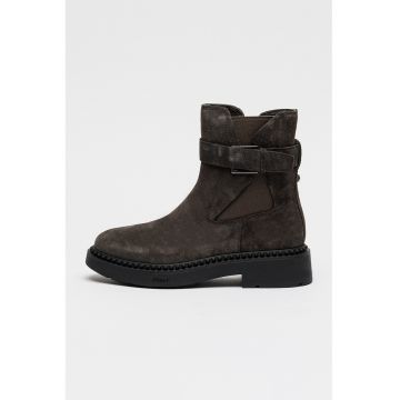 Ghete din piele intoarsa cu bareta decorativa