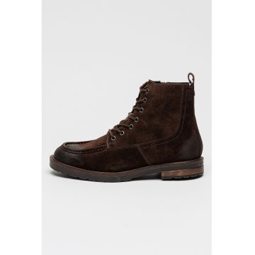 Ghete din piele intoarsa cu varf rotund