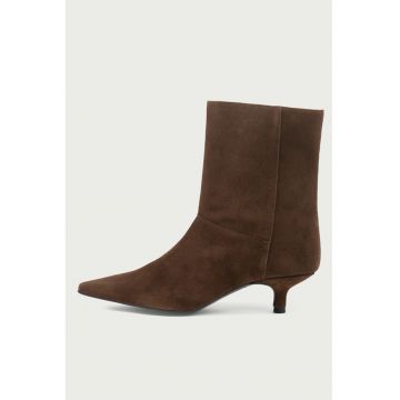 Botine de piele intoarsa