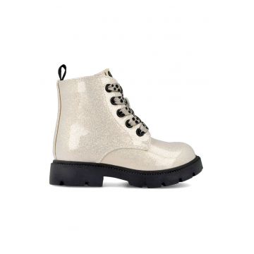 Ghete cu fermoar si varf rotund