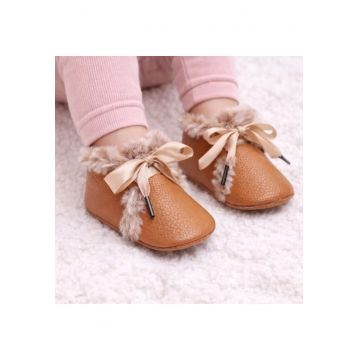 Ghetute maro imblanite cu fundita din satin