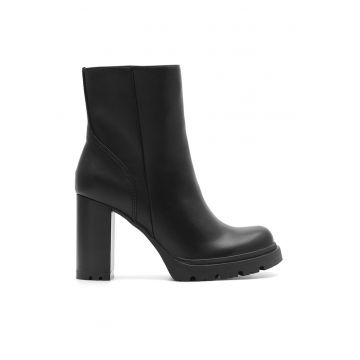 Botine  din piele ecologică - Negru