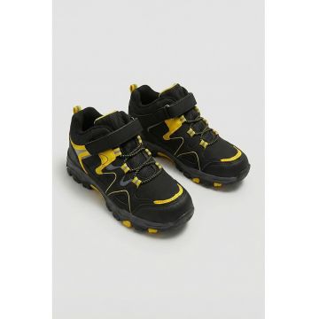 Ghete de piele ecologica cu insertii textile - Negru/Galben