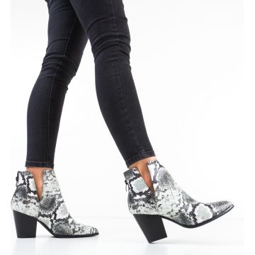 Botine Steliar Albe