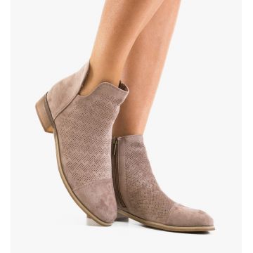 Ghete dama Deiniel Gri