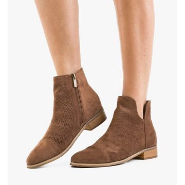 Ghete dama Deiniel Maro