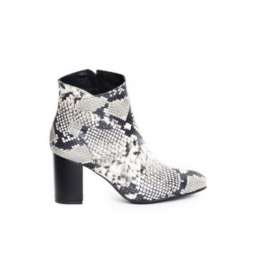 Ghete dama Piele Naturala Gri Charming