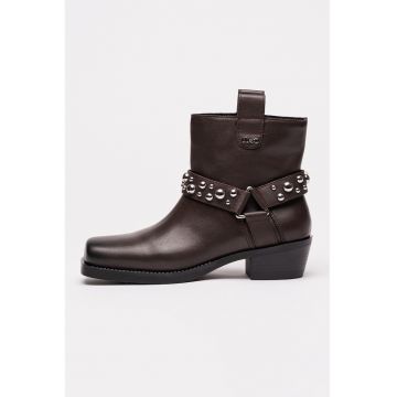 Ghete de piele cu varf patrat si toc Roxy 01 - Maro cognac