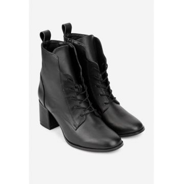 Botine negre din piele naturala - model pentru femei - Negru