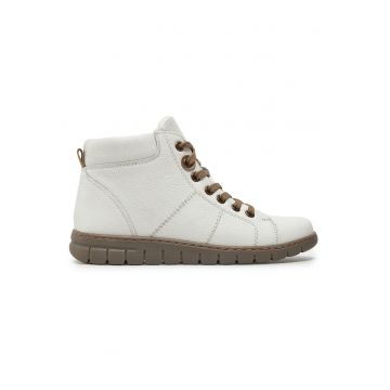 Ghete dama -  piele naturala - bej - inchidere cu fermoar - interior captusit -