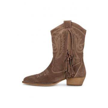 Botine cowboy cu cusături decorative și franjuri