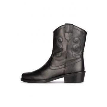 Botine cowboy din piele