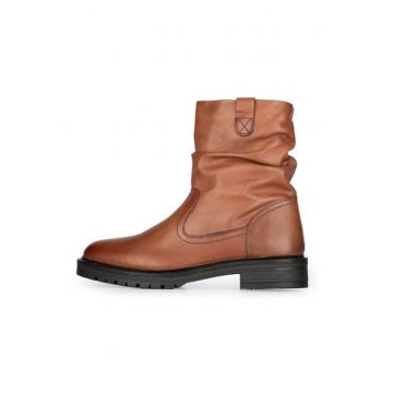 Ghethe din piele naturala cu design drapat