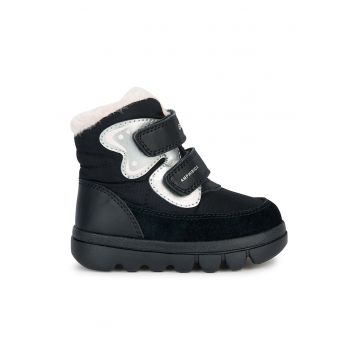 Ghete impermeabile cu velcro si detalii de piele intoarsa - Negru/Roz pal