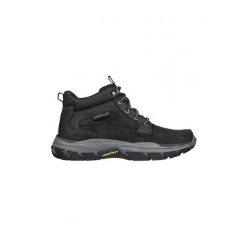 Ghete cu finisaj impermeabil pentru trekking Respected Boswell - Negru