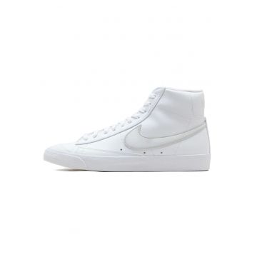 Tenisi medii din piele cu garnituri din piele ecologica pentru baschet Blazer - Alb