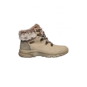 Ghete relaxed fit impermeabile din piele intoarsaTrego Falls Finest - Maro nisip