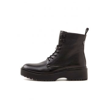 Ghete de piele