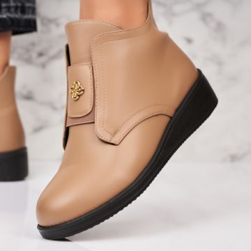 Ghete Dama Imblanite Kaki din Piele Ecologica Jasmeh Ghete Dama Imblanite Kaki din Piele Ecologica Jasmeh