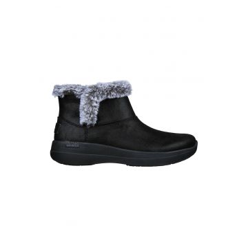 Ghete cu detalii de blana sintetica Go Walk Stability
