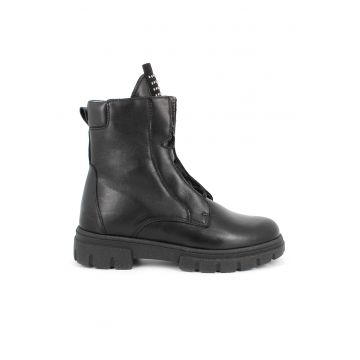 Ghete de piele