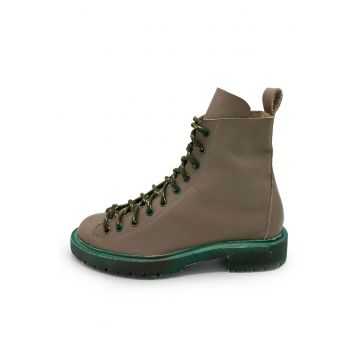 Ghete de piele