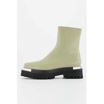 Ghete de piele ecologica cu aspect masiv Ghete de piele ecologica cu aspect masiv