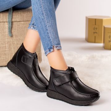Ghete dama piele naturala imblanita ania negre