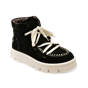 Ghete GRYXX negre, 4285707, din piele intoarsa