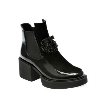 Ghete GRYXX negre, QV00043, din piele naturala lacuita