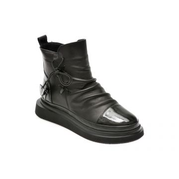 Ghete GRYXX negre, 213800, din piele naturala