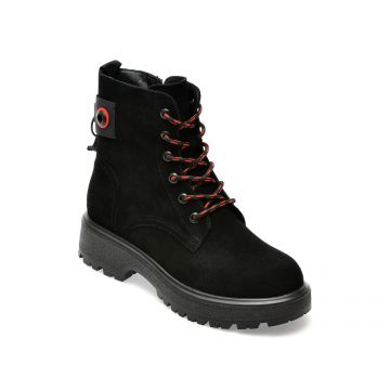 Ghete GRYXX negre, M530003, din piele intoarsa