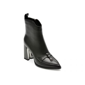 Ghete OFFLINE negre, Y42576N, din piele naturala