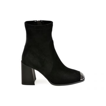 Ghete EPICA negre, 302651, din piele intoarsa