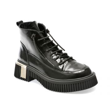 Ghete EPICA negre, 562106, din piele naturala lacuita