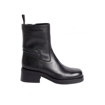 Ghete de piele cu toc masiv