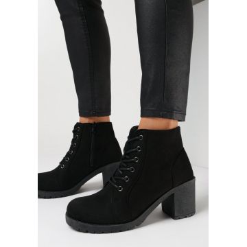 Botine Negre