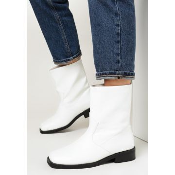 Botine Albe
