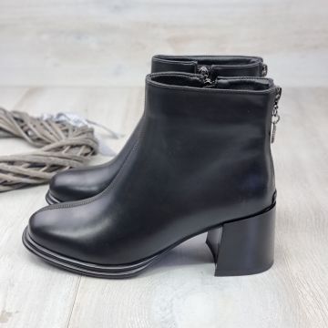Botine Cu Toc Dama Negre Avery